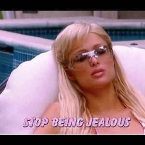 Meet your Posher, Emjae